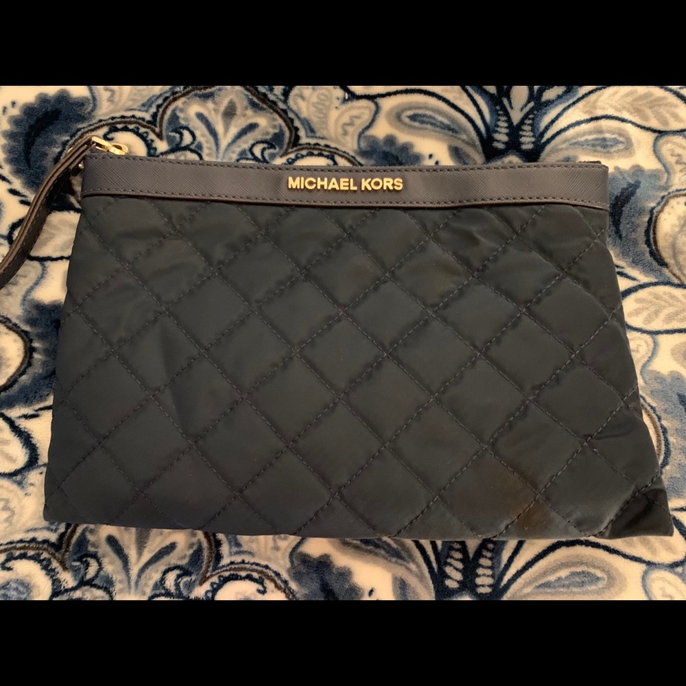 Michael Kors Wristlet